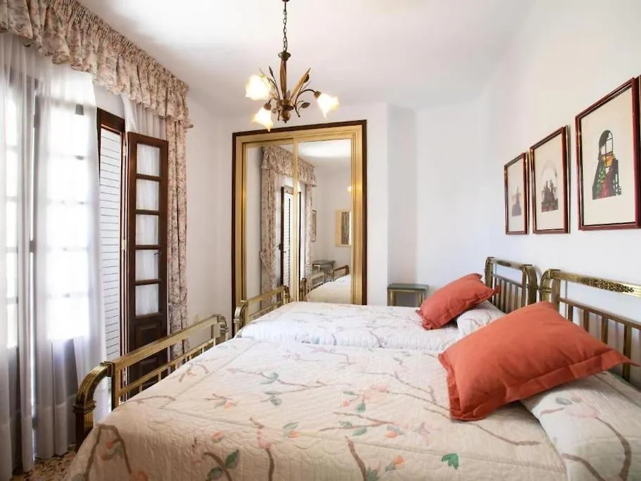 別荘 Villa Marazul ネルハ